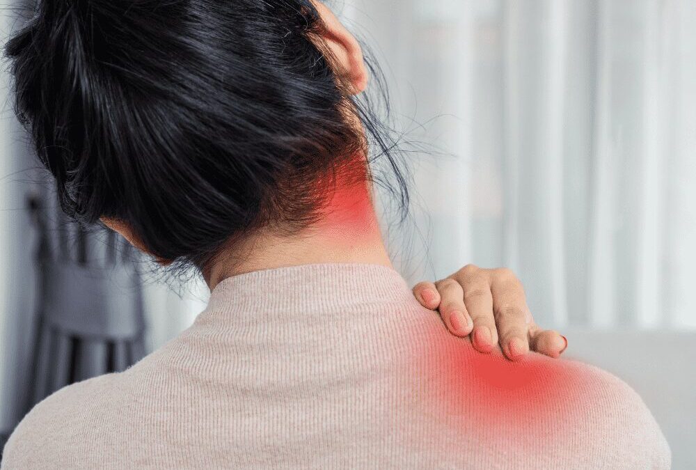 Il mal di collo che non passa: quando preoccuparsi e cosa può aiutare